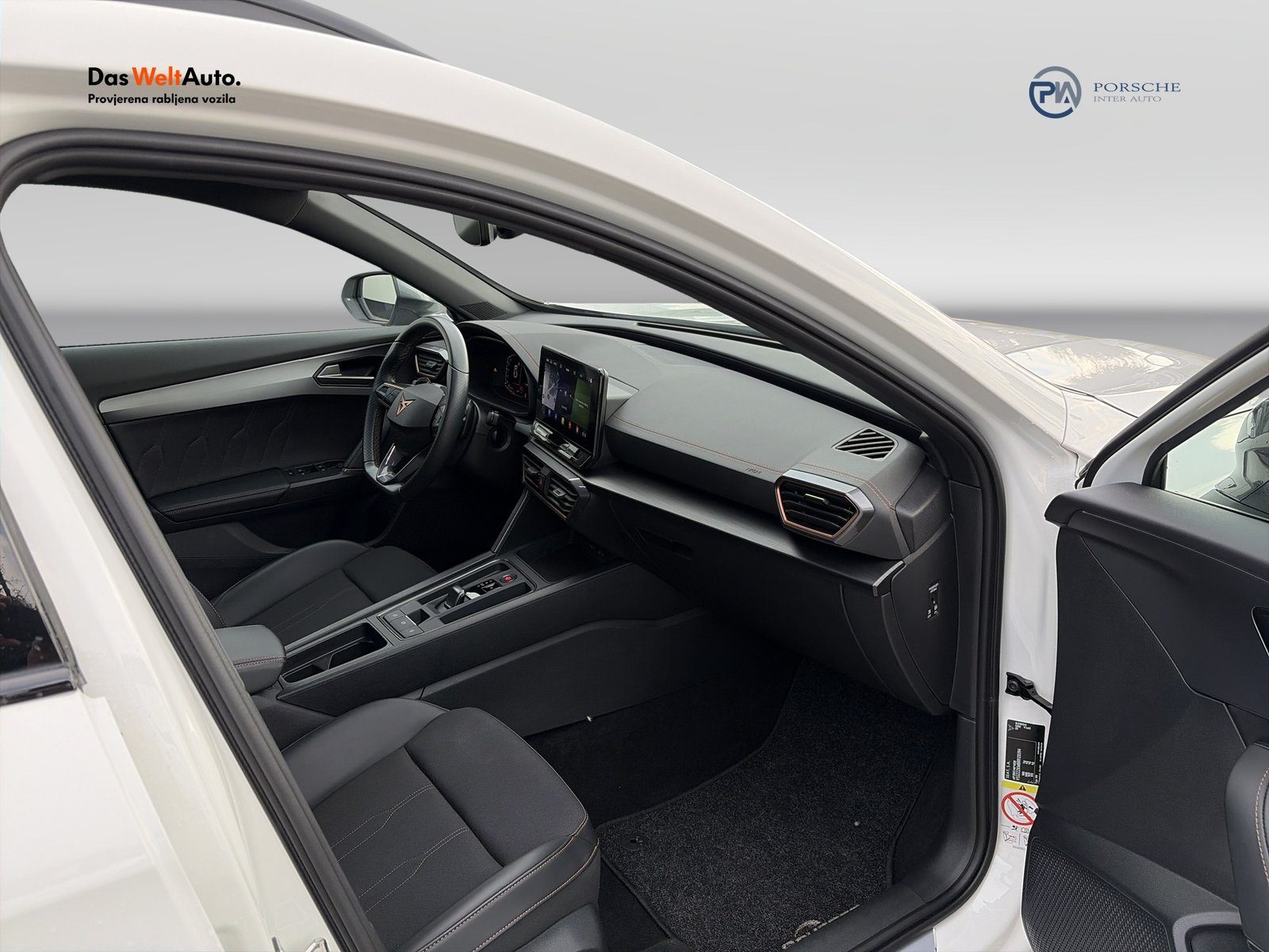 2024 Cupra Formentor — fotografija 17
