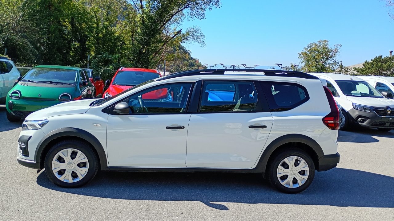2023 Dacia Jogger — fotografija 9