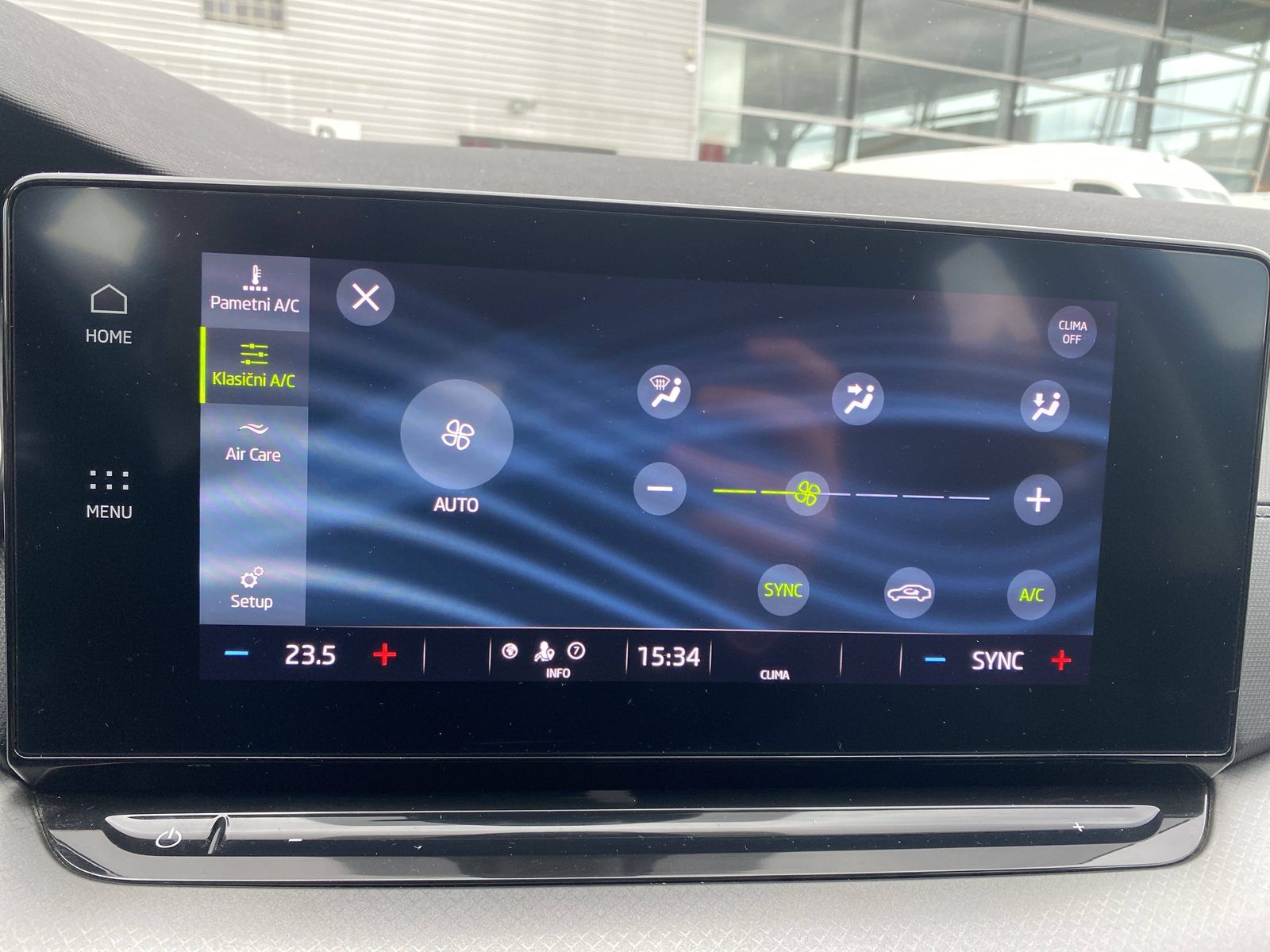 2023 Škoda Octavia Combi — fotografija 19