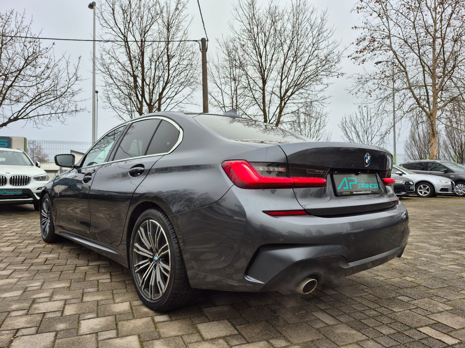 2019 BMW Serija 3 — fotografija 4