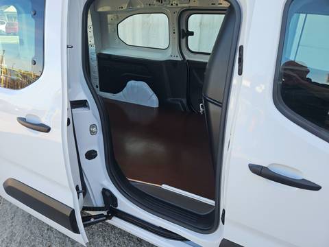 2022 Citroën Berlingo — sličica 17