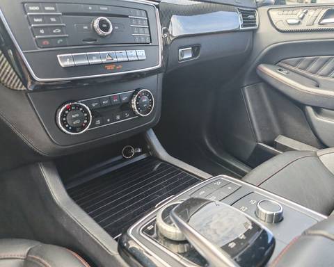 2016 Mercedes-Benz GLE — sličica 10