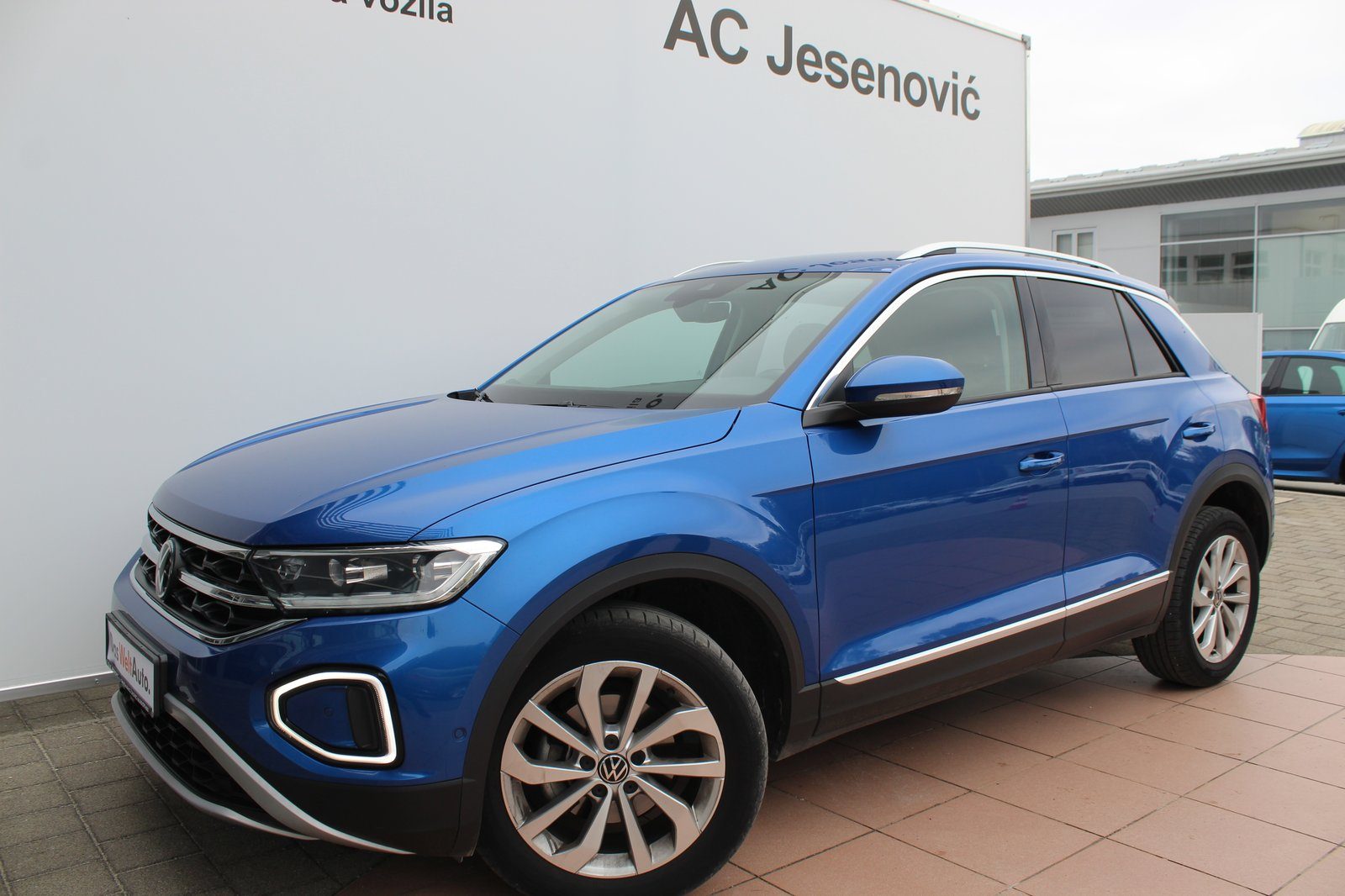 2023 Volkswagen T-Roc — fotografija 7