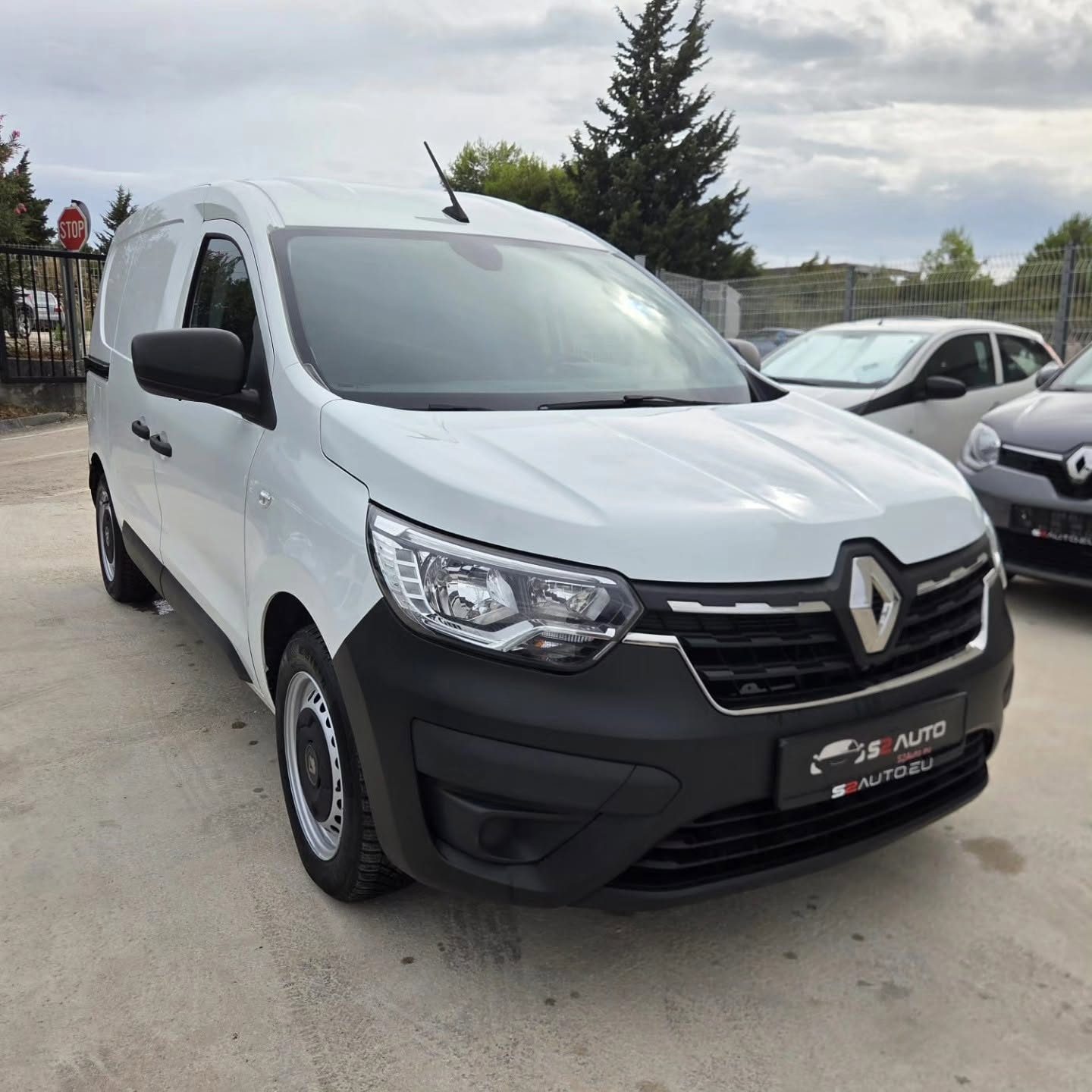 2022 Renault Express — fotografija 8