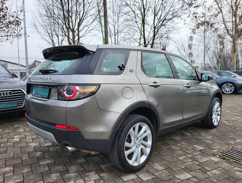 2017 Land Rover Rover — sličica 6