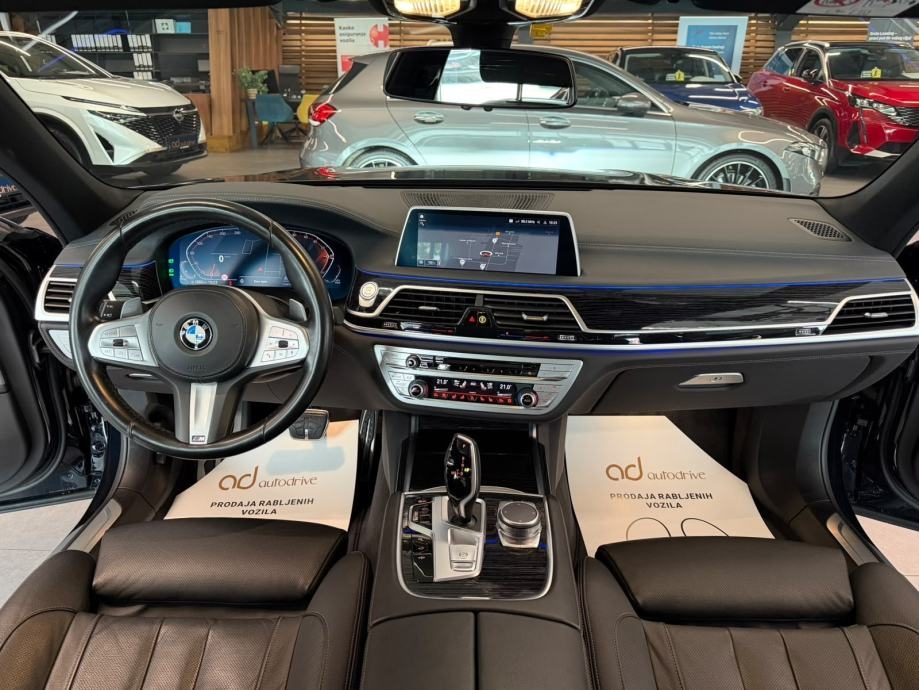 2021 BMW Serija 7 — fotografija 16