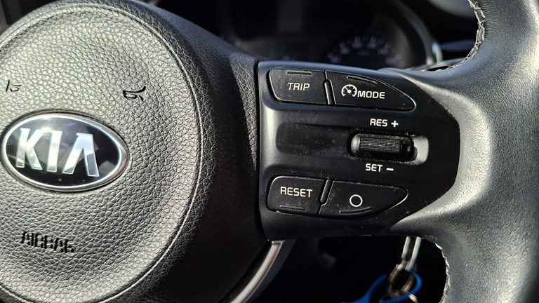 2020 Kia Stonic — fotografija 16