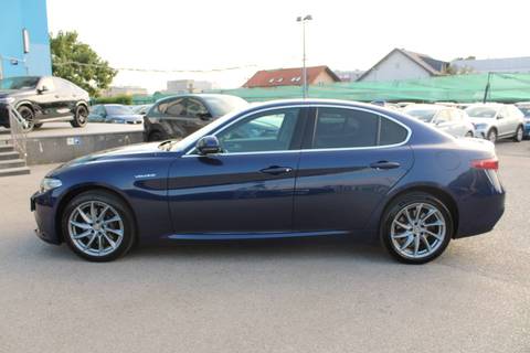 2018 Alfa Romeo Giulia — sličica 8