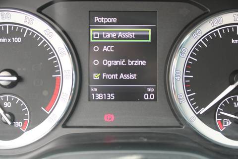 2022 Škoda Karoq — sličica 23