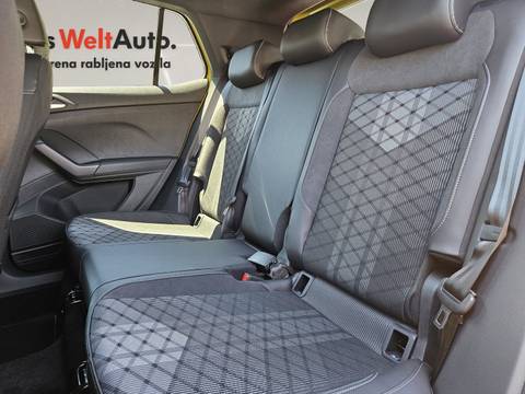 2026 Volkswagen T-Cross R-Line — sličica 11