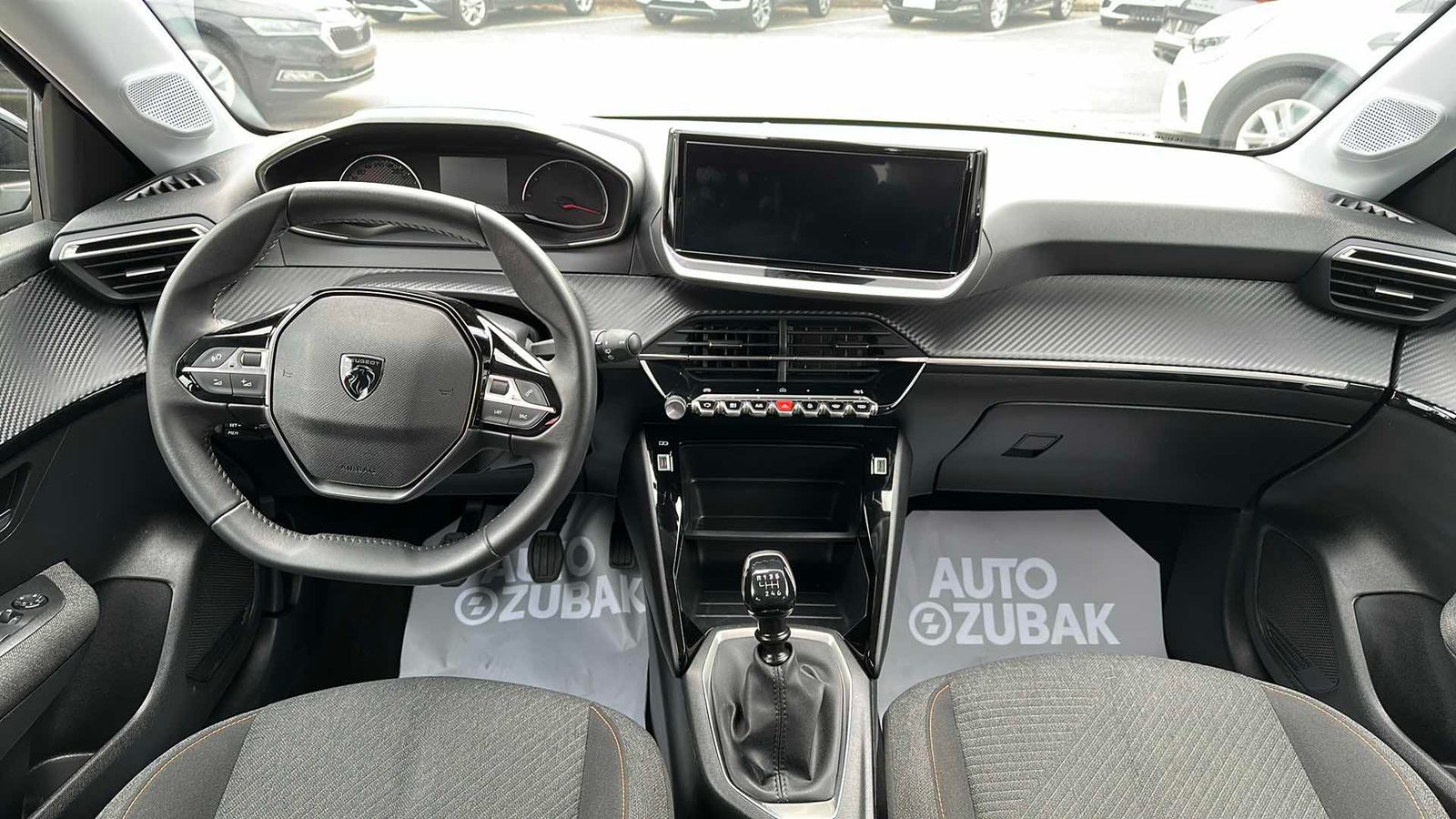 2025 Peugeot 208 — fotografija 11