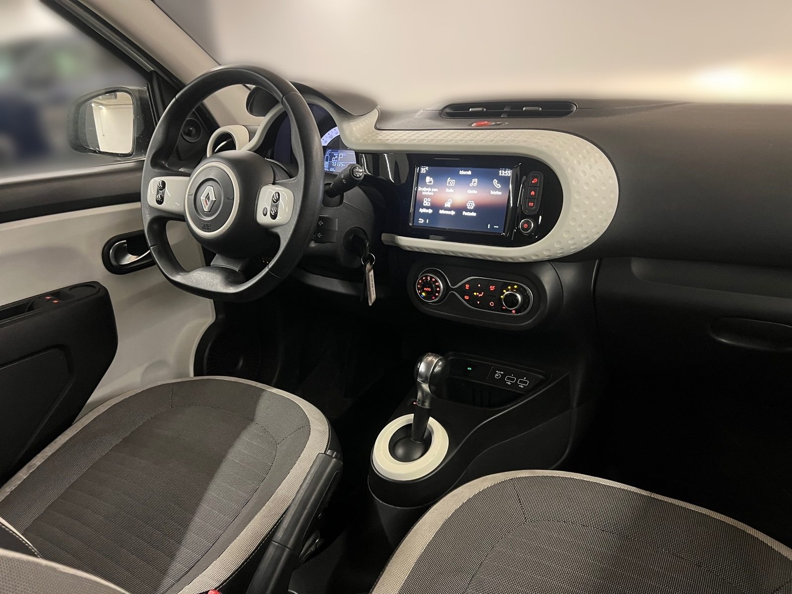 2022 Renault Twingo — fotografija 20