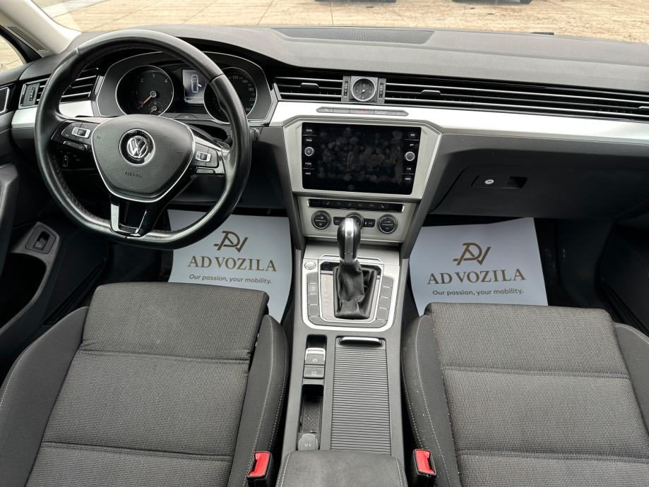 2019 Volkswagen Passat — fotografija 11