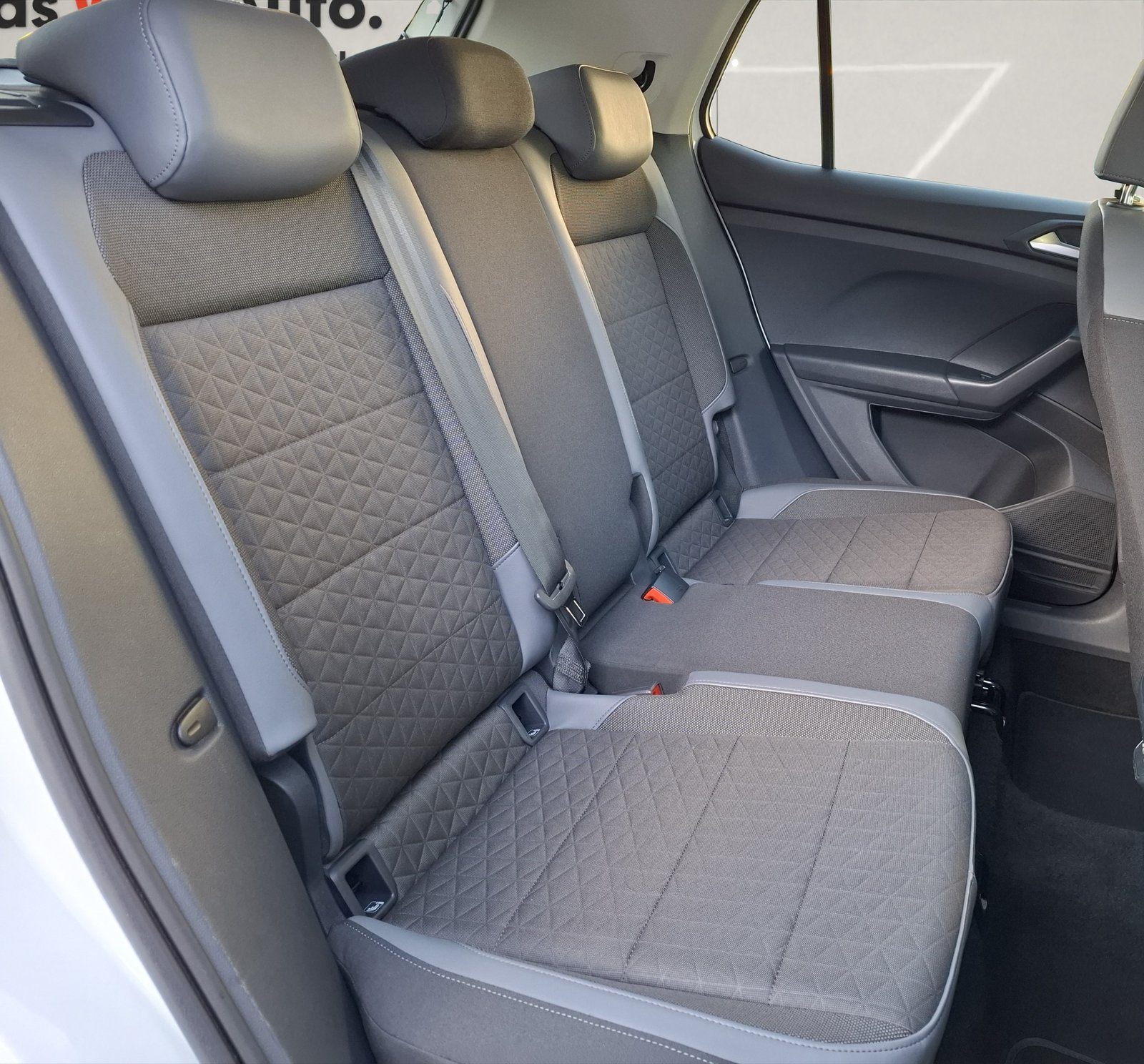 2023 Volkswagen T-Cross — fotografija 13