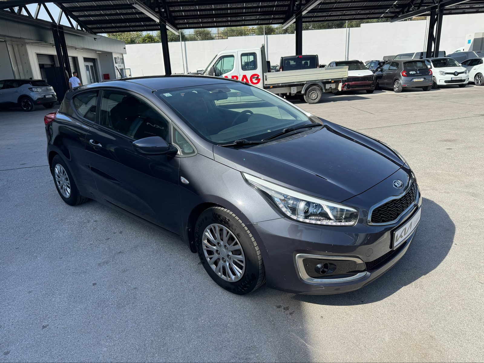 Kia ProCeed — fotografija 4