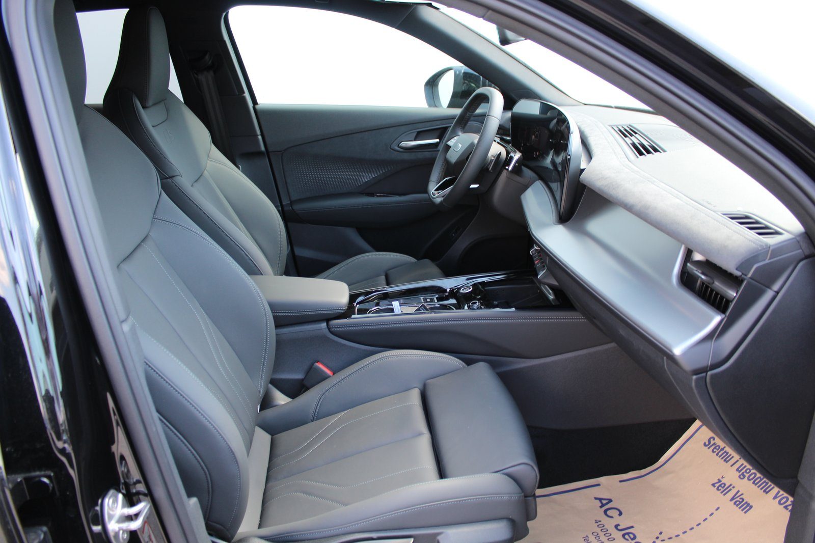 2026 Audi Q3 Sportback S line — fotografija 12