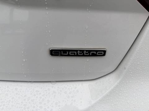 2017 Audi Q2 — sličica 17
