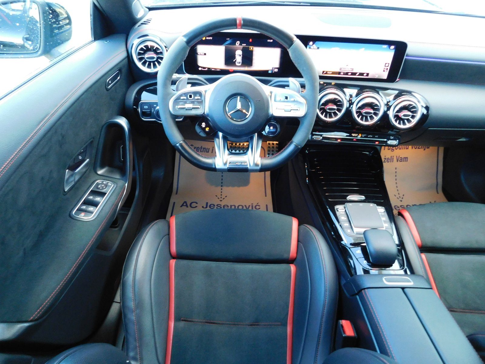 2020 Mercedes-Benz CLA — fotografija 10