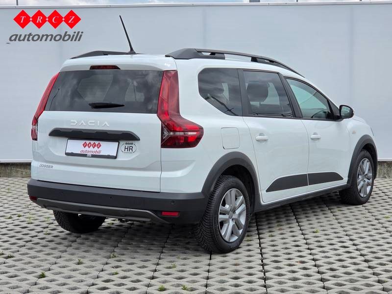 2023 Dacia Jogger — fotografija 4