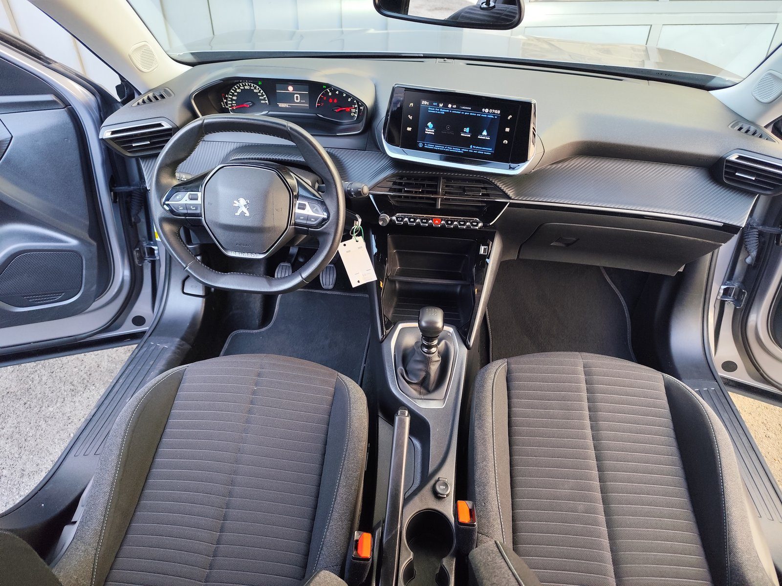 2022 Peugeot 2008 — fotografija 13