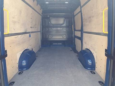 2019 Volkswagen Crafter — sličica 6