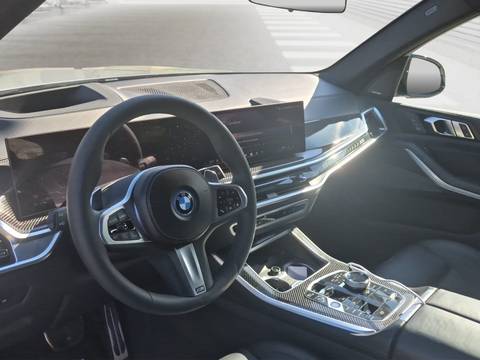 2023 BMW X5 — sličica 9