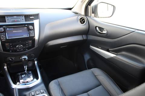 2016 Nissan Navara — sličica 7