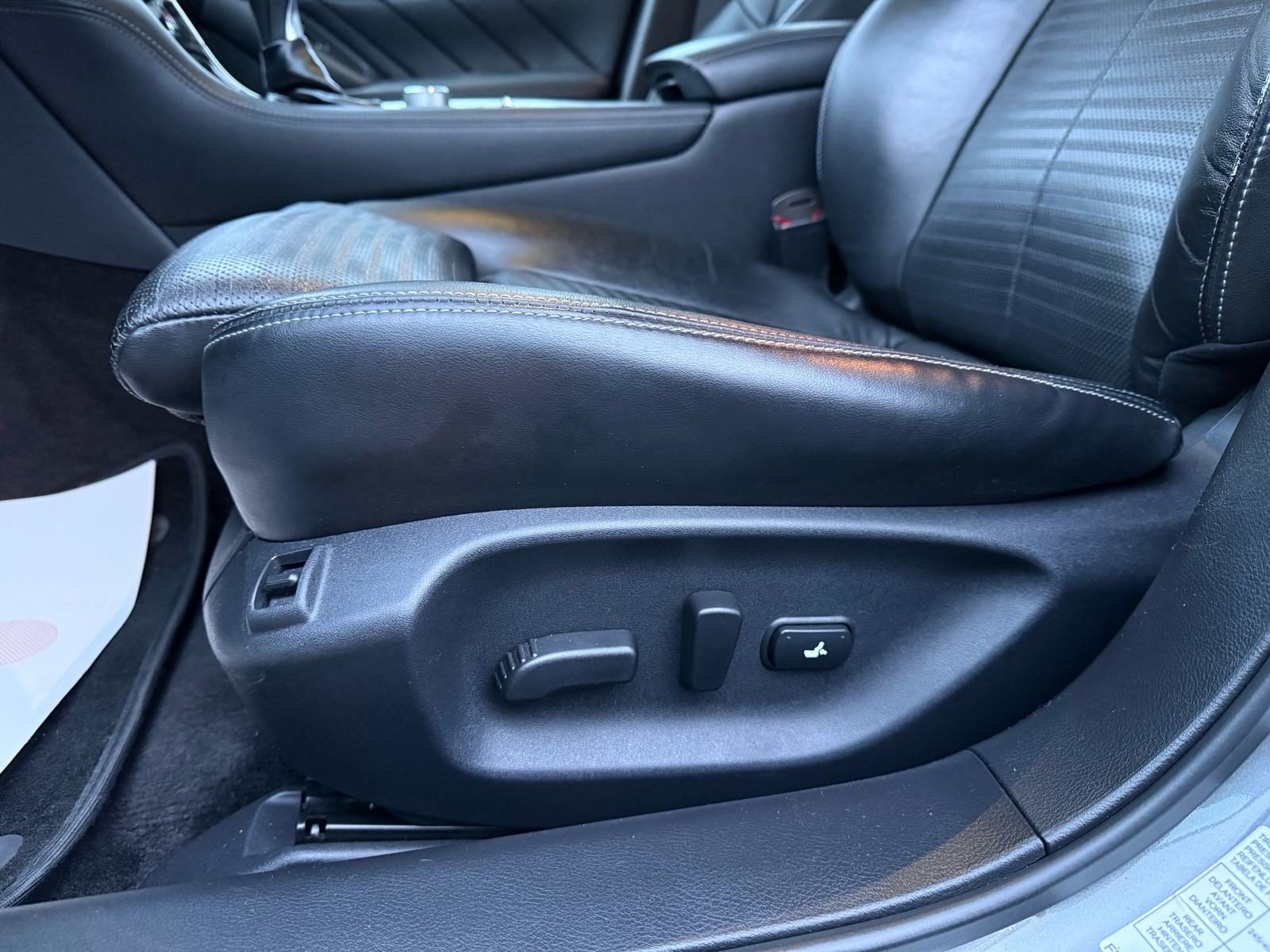 2014 Infiniti Q50 — fotografija 25