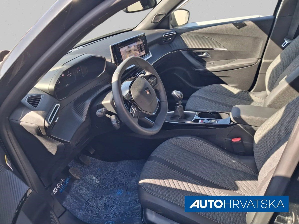 2025 Peugeot 2008 — fotografija 9