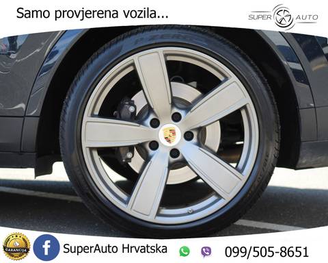 2021 Porsche Cayenne — sličica 23