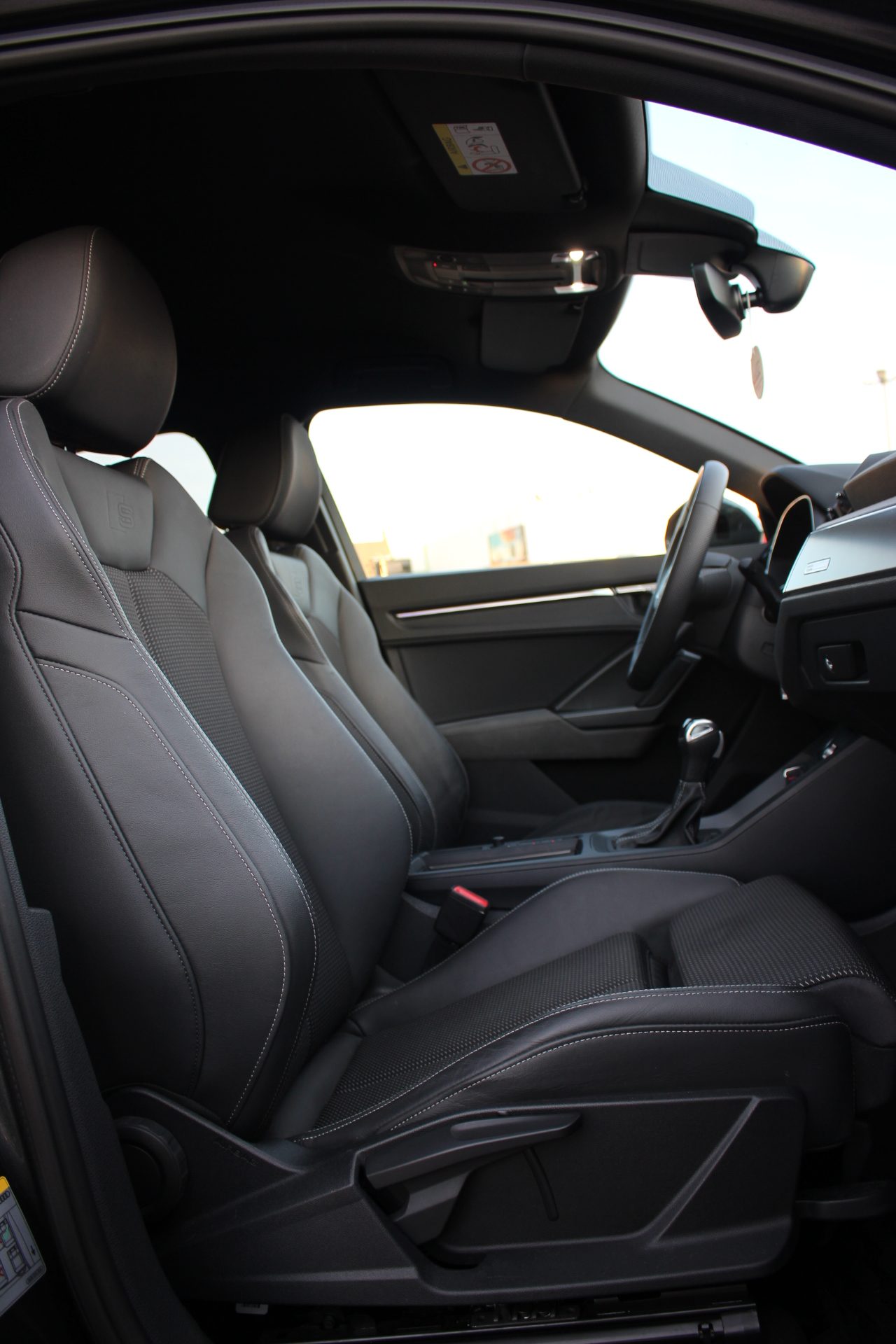 2025 Audi Q3 — fotografija 20