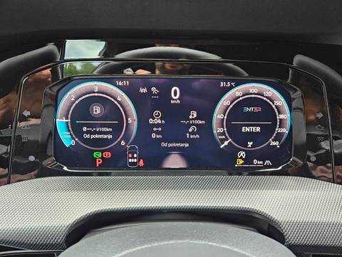2026 Volkswagen Golf R-Line — sličica 16