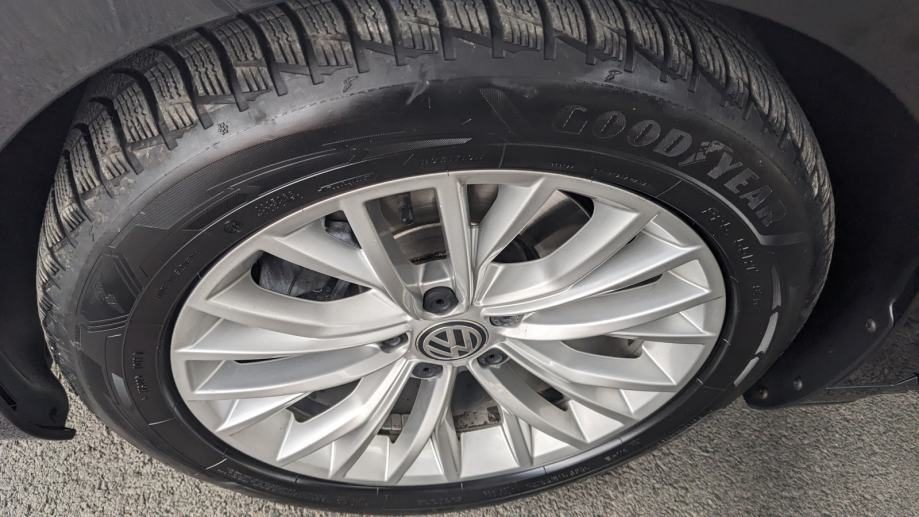 2019 Volkswagen Arteon — fotografija 9
