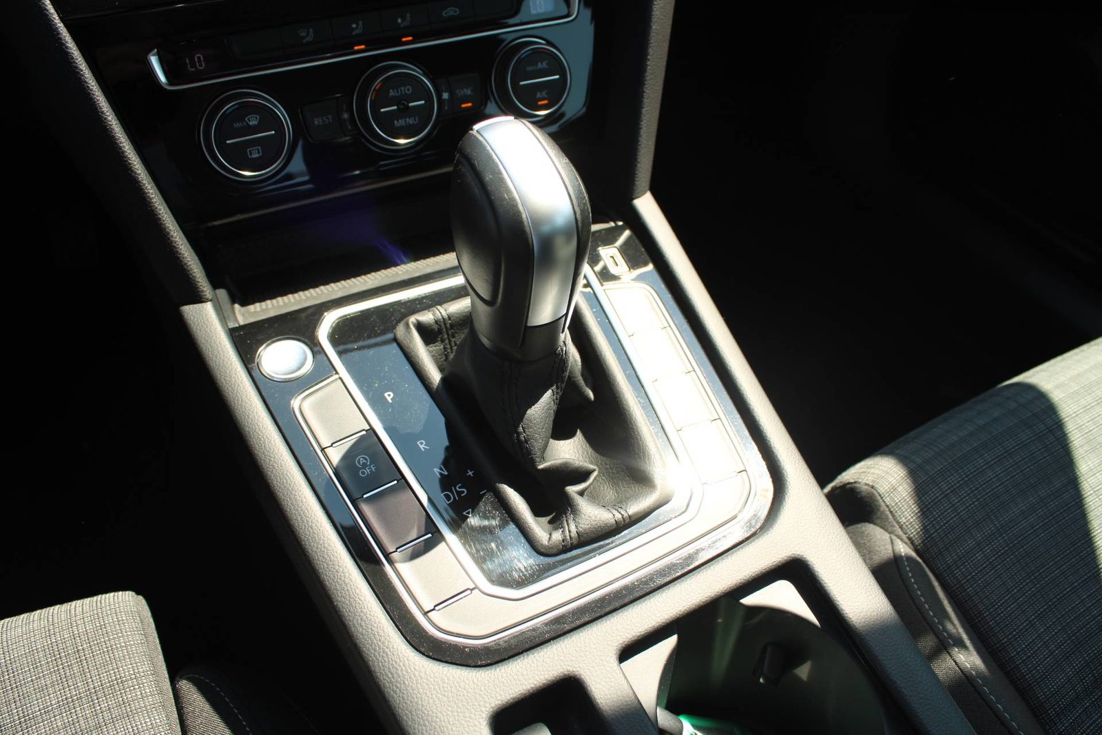 2020 Volkswagen Passat — fotografija 18