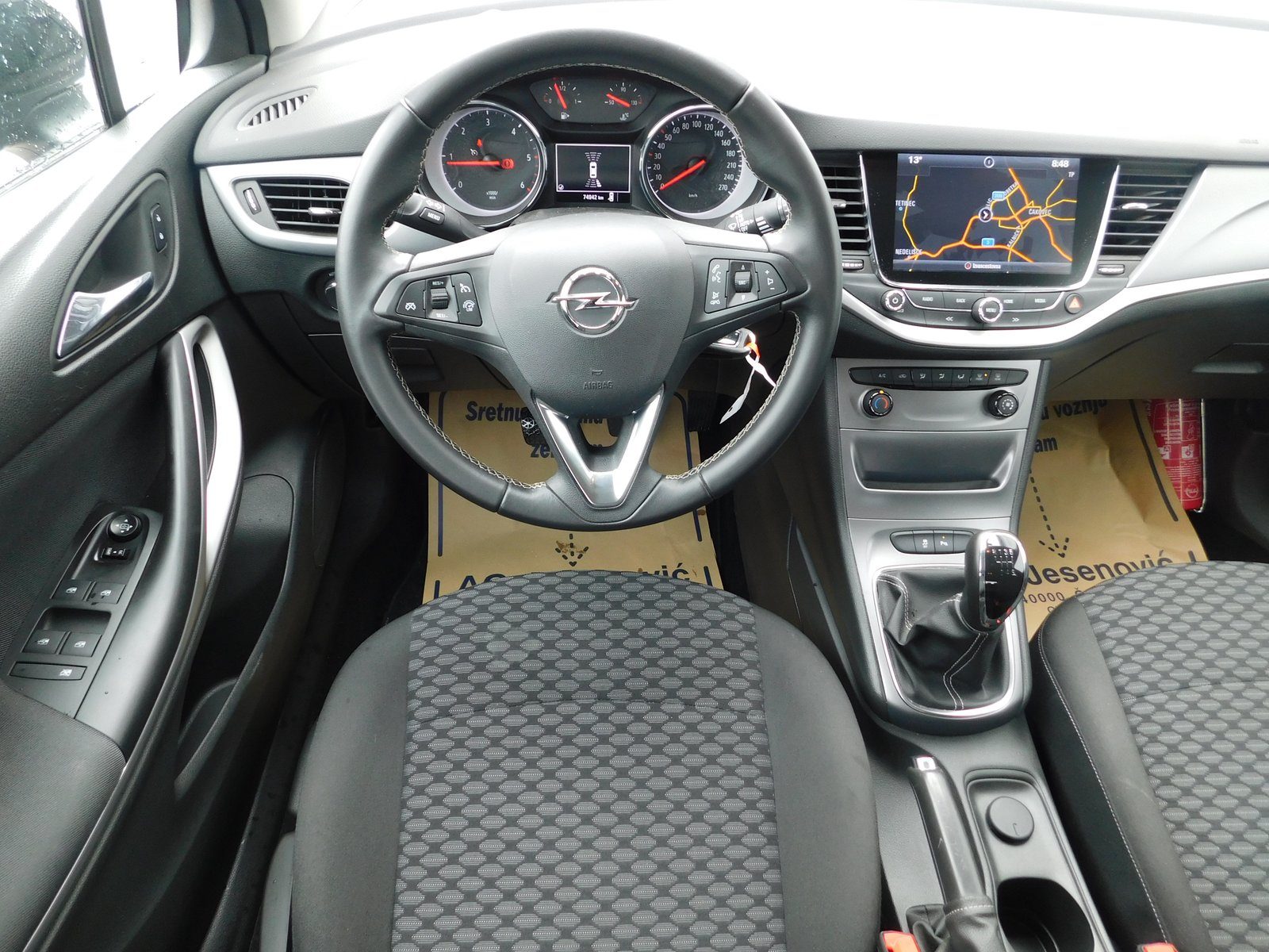 2018 Opel Astra — fotografija 10