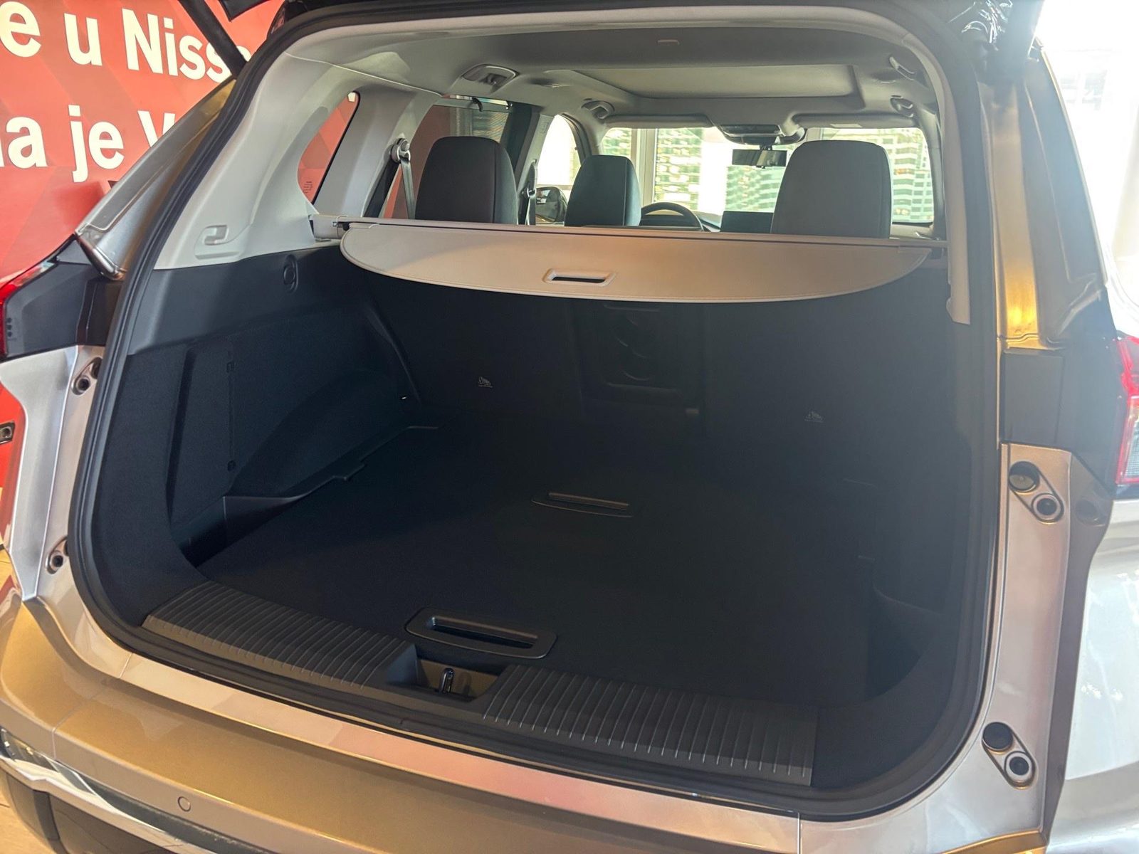 2026 Nissan X-Trail — fotografija 10
