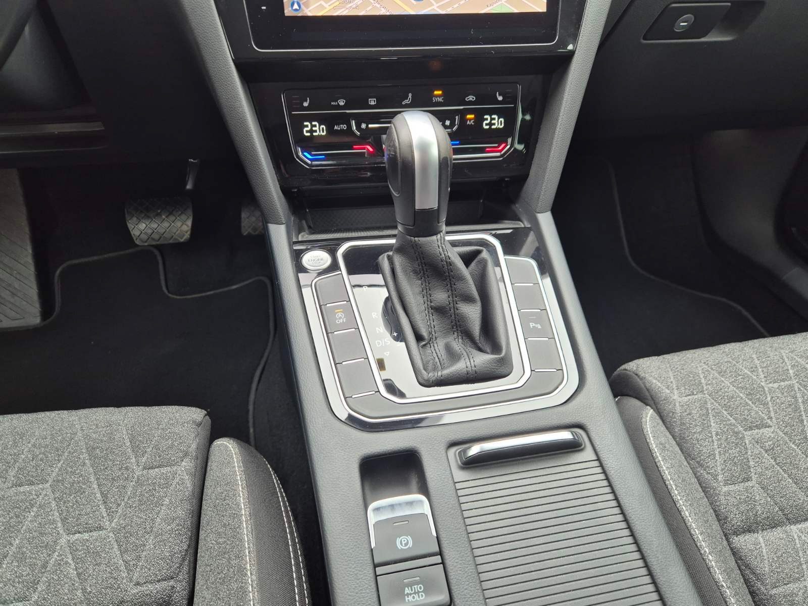 2023 Volkswagen Passat Variant — fotografija 19
