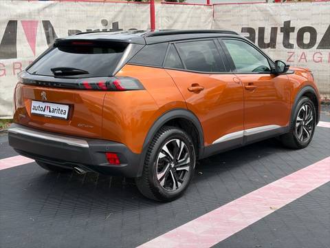 2020 Peugeot 2008 — sličica 6