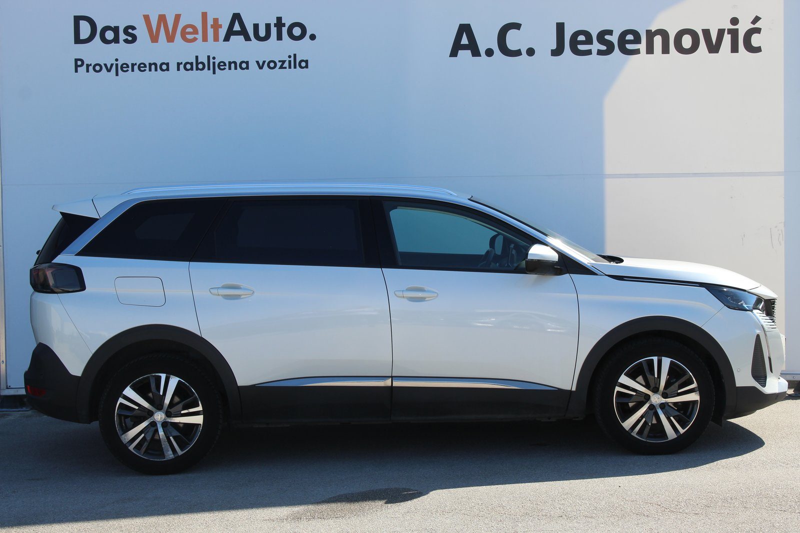 2021 Peugeot 5008 — fotografija 4