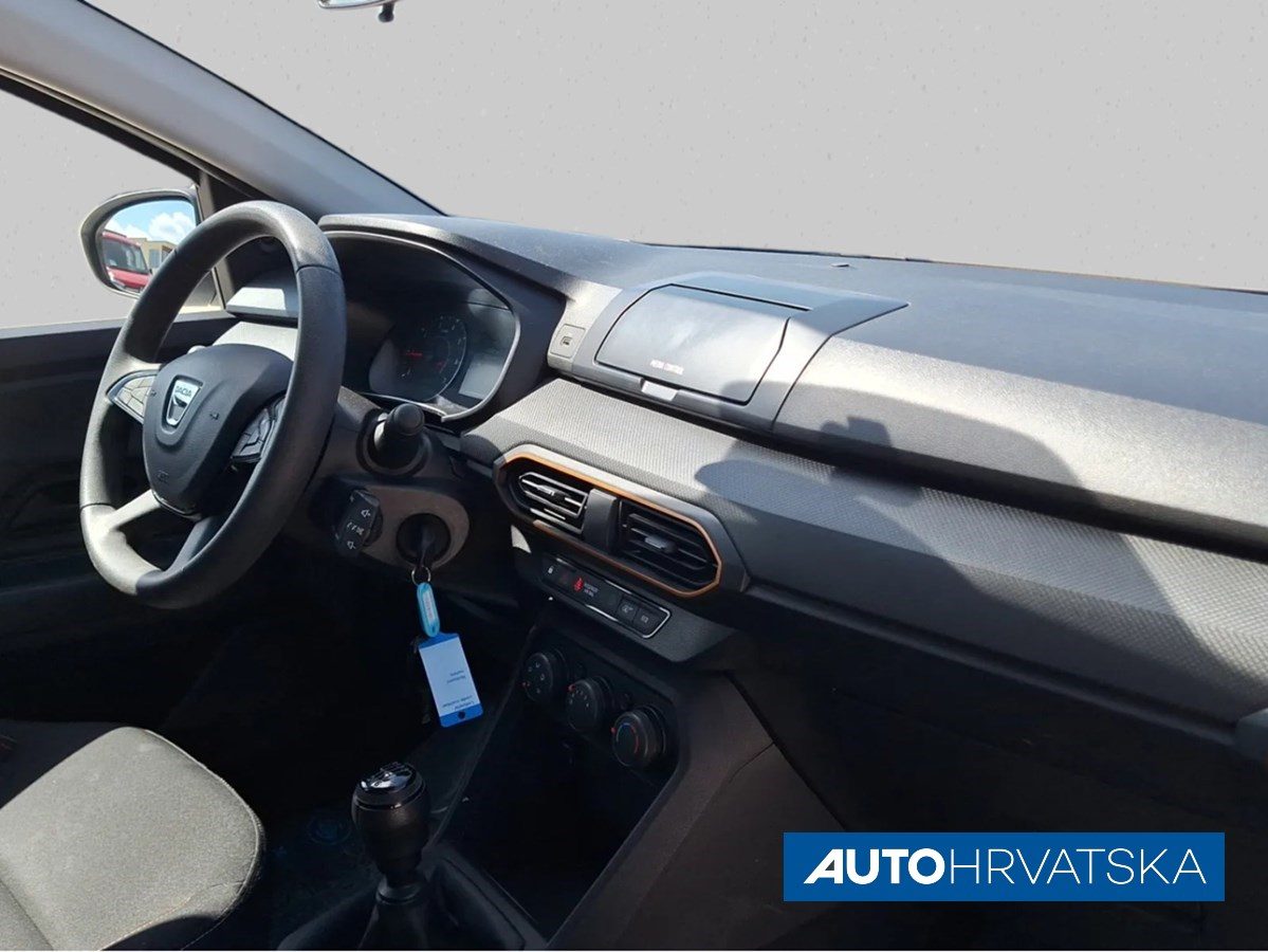 2022 Dacia Sandero — fotografija 9