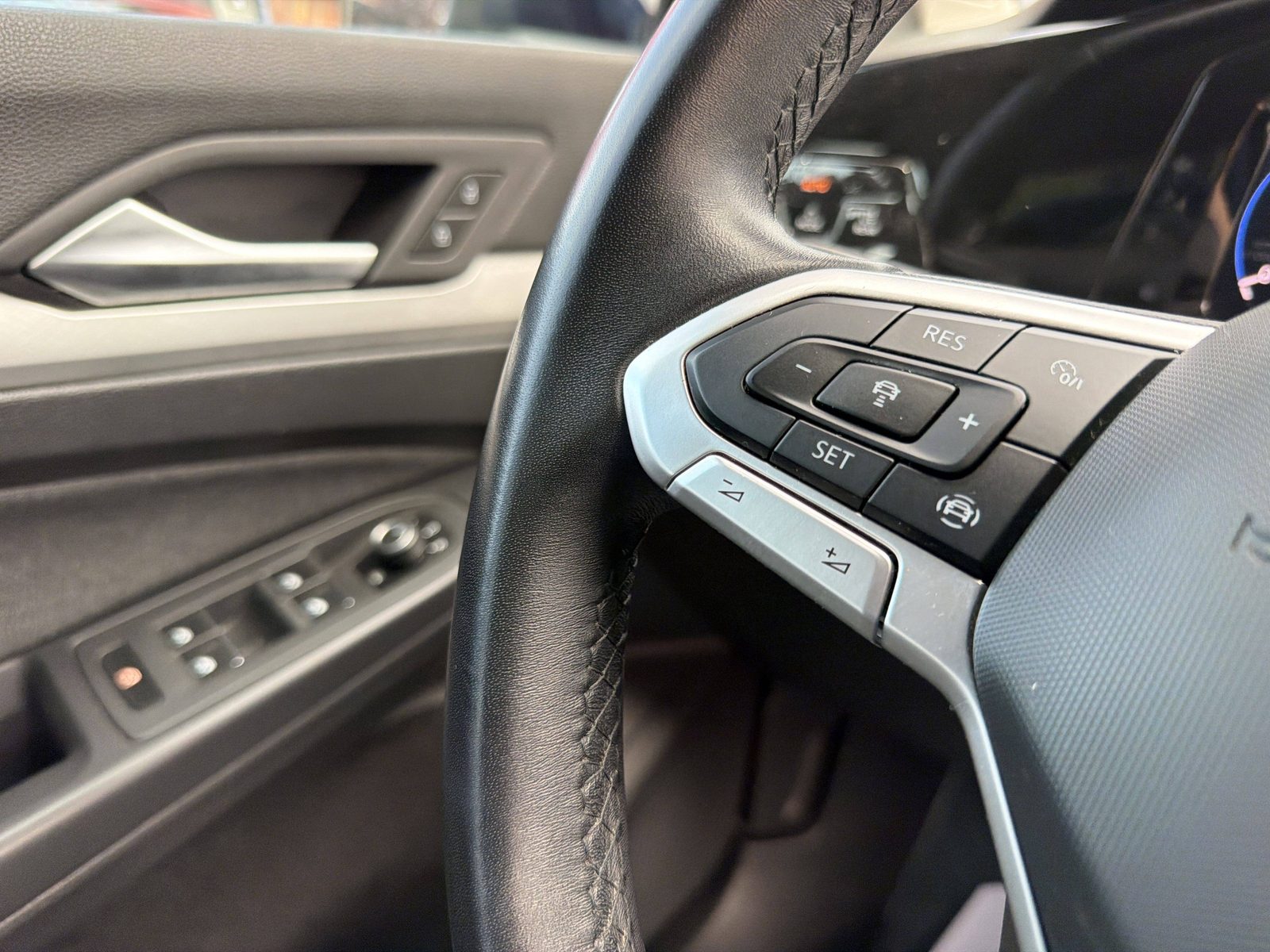 2024 Volkswagen Golf — fotografija 24