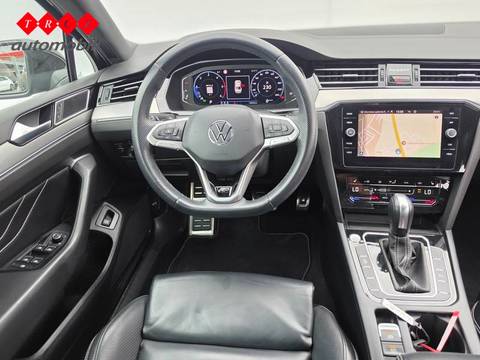 2022 Volkswagen Passat — sličica 10