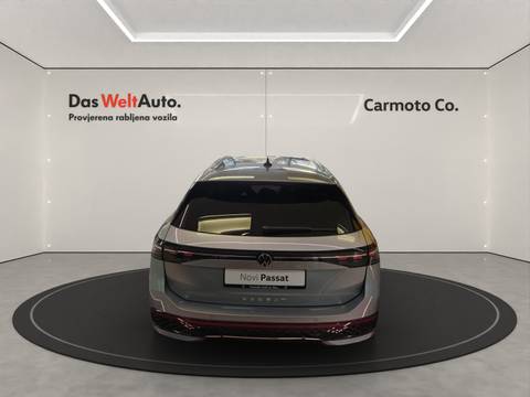 2026 Volkswagen Passat R-Line — sličica 3