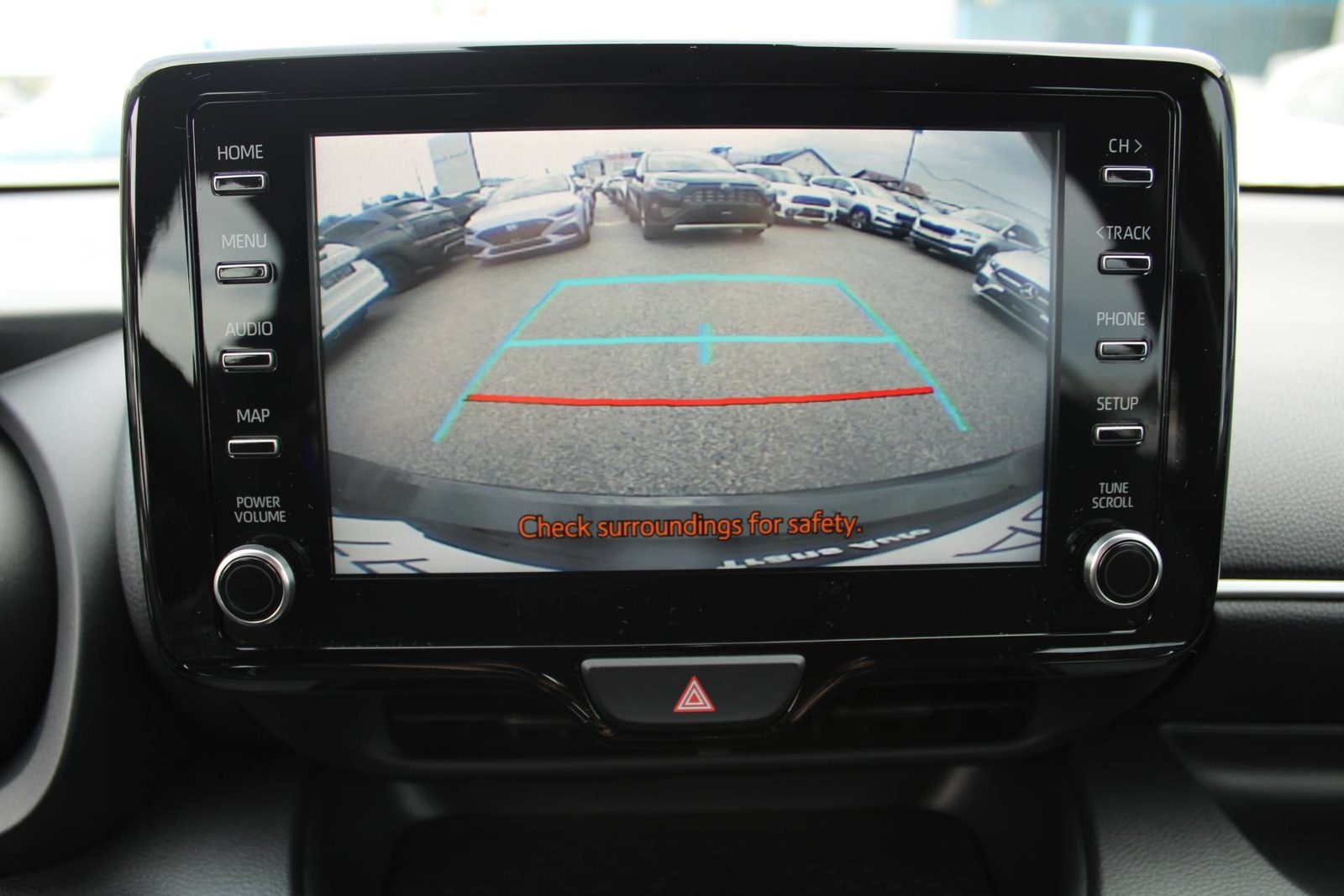 2024 Toyota Yaris — fotografija 21