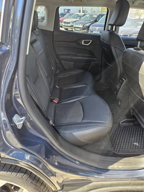 2023 Jeep Compass — sličica 21