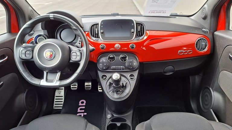 2020 Fiat Abarth — fotografija 4