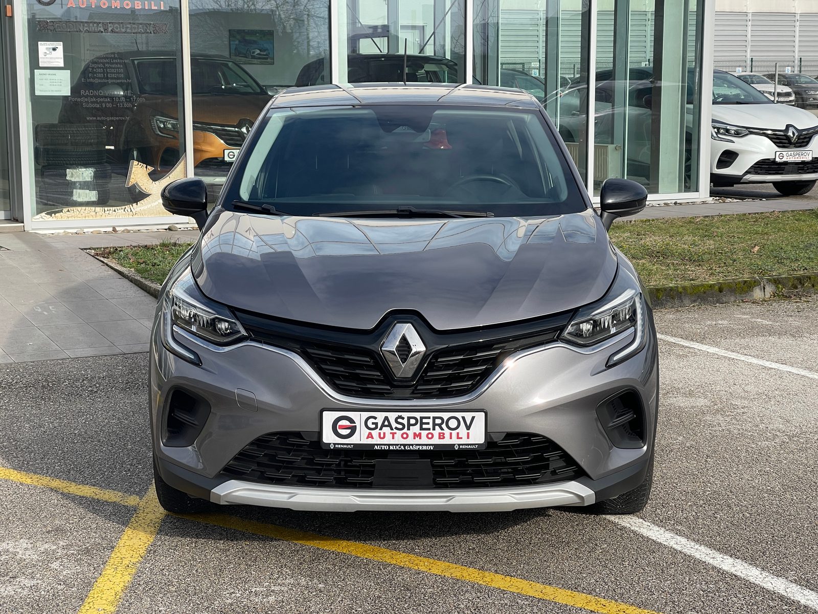 2023 Renault Captur — fotografija 3