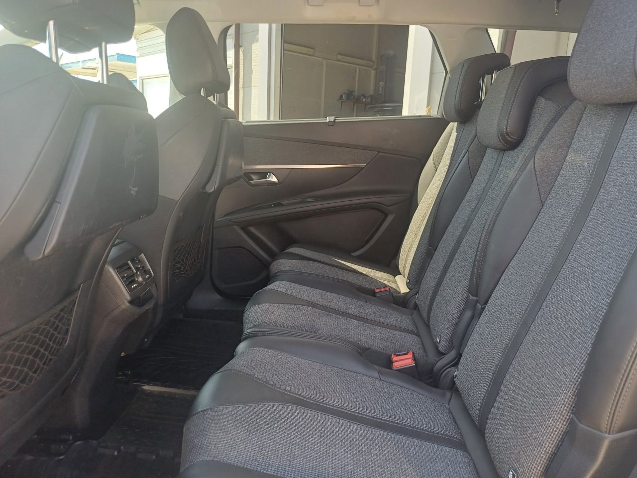 2017 Peugeot 5008 — fotografija 14