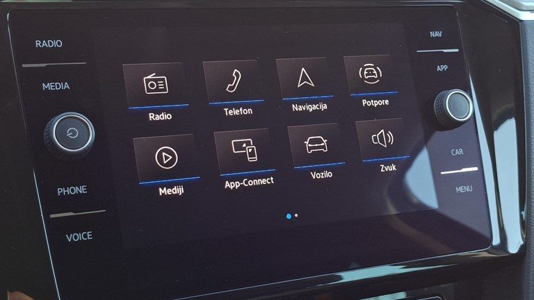 2020 Volkswagen Passat — fotografija 12