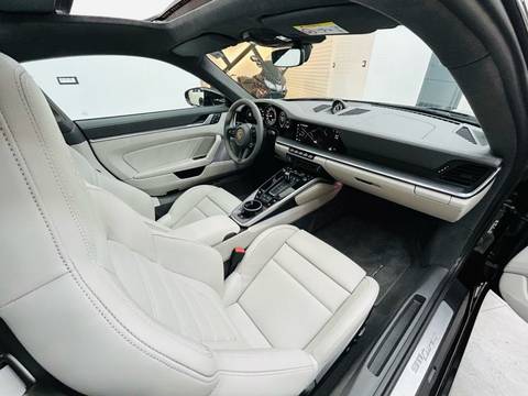 2023 Porsche 911 — sličica 13